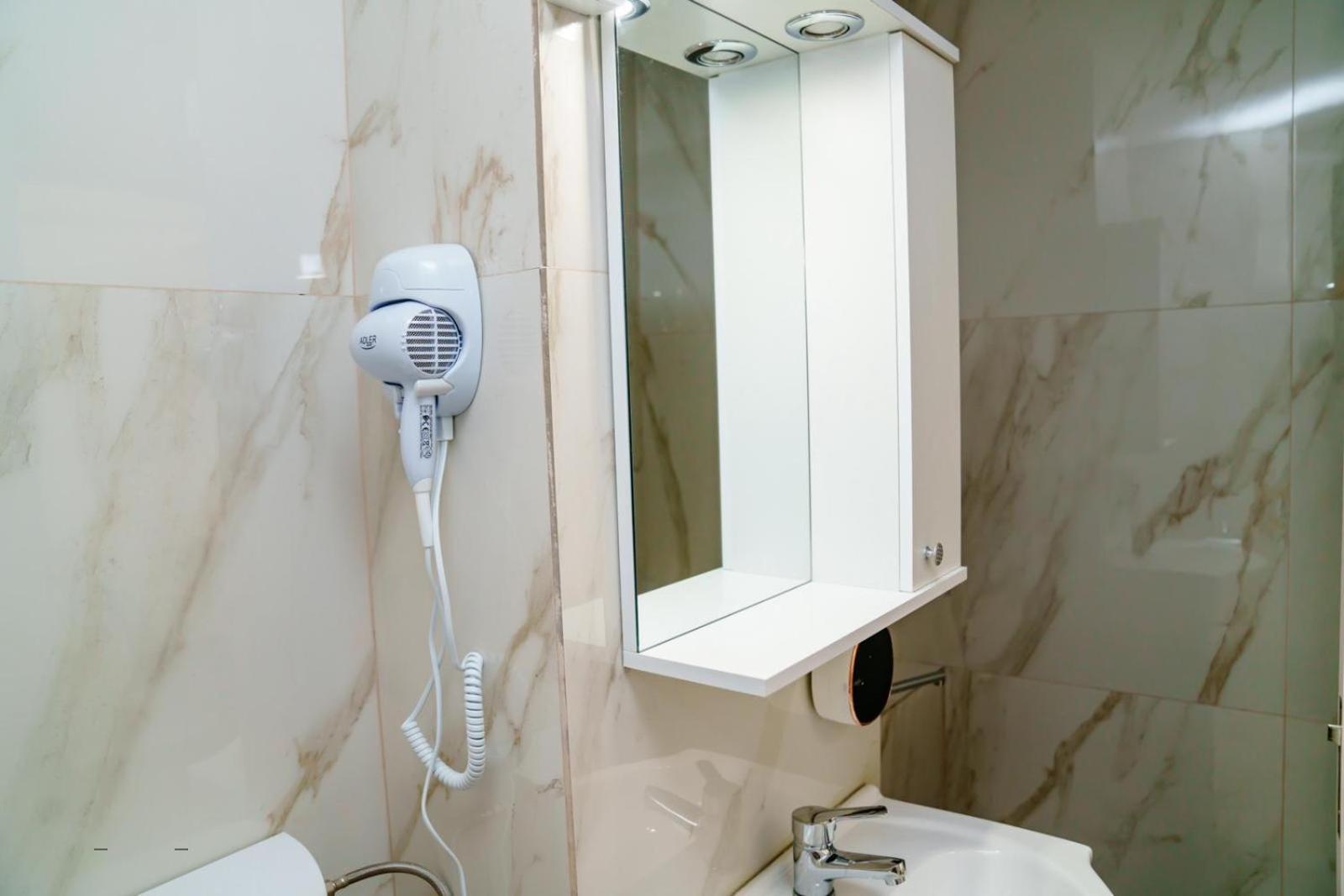 Apartmán Studio Lounge Craiova Exteriér fotografie